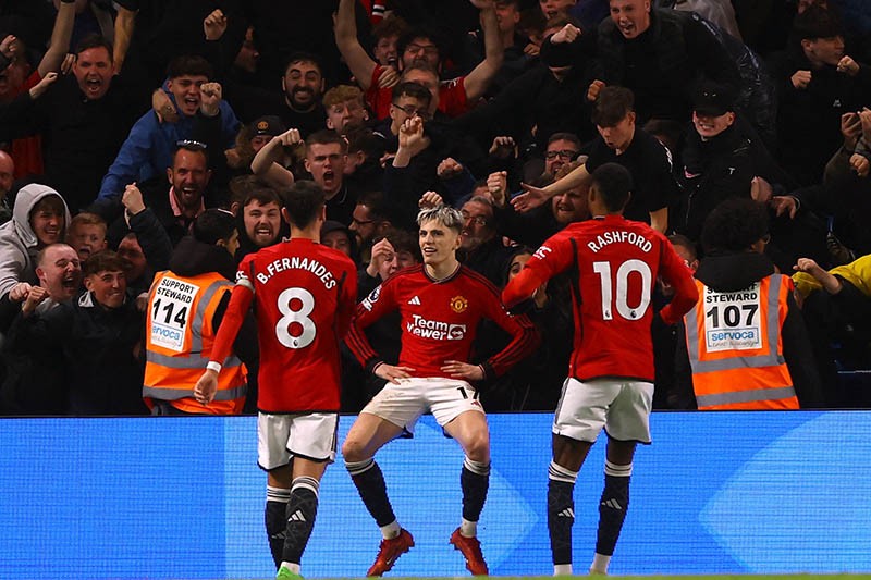 Cole Palmer Pahlawan Chelsea, The Blues Hantam Man United 4-3 - Bagian 5