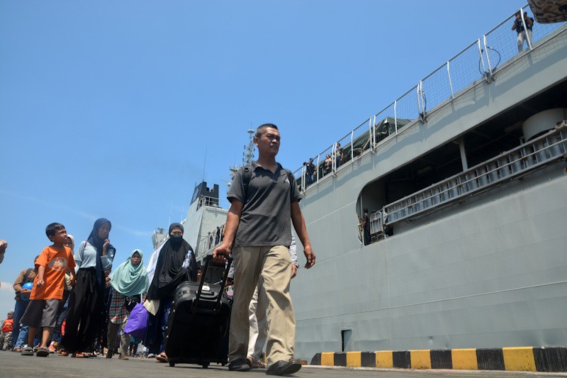 Ratusan Orang Mudik dengan Kapal Perang KRI Banda Aceh Tiba di Semarang - Bagian 4