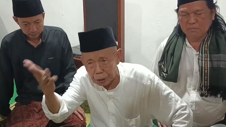 5 Fakta Mbah Benu yang Viral Tetapkan Lebaran 5 April, Nomor 3 Pernah Kuliah di FK UGM