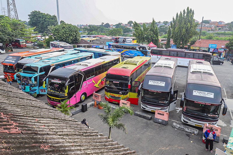 Suasana Terminal Kampung Rambutan Jelang Lebaran 2024 - Bagian 4