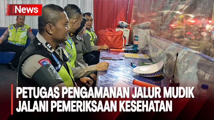 Petugas Pengamanan Jalur Mudik di Jakarta Timur Jalani Pemeriksaan Kesehatan