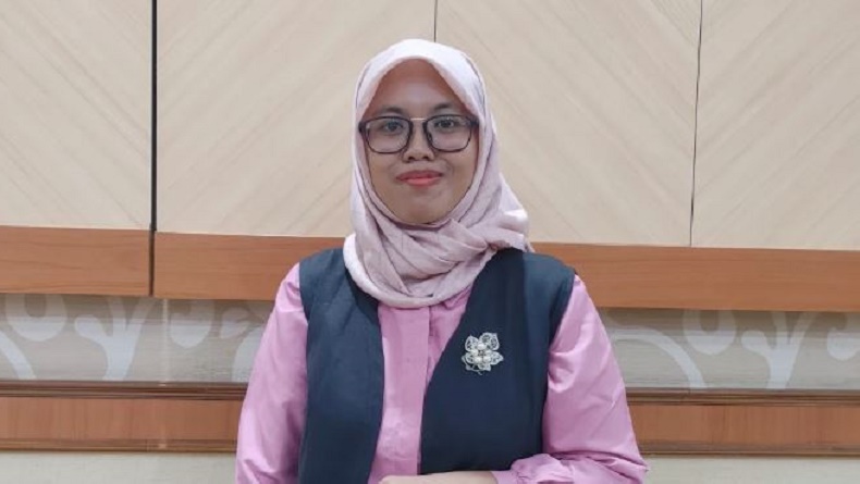 Kisah Inspiratif Afifatur Wisudawan Terbaik S3 Ilmu Sosial Unair Dengan