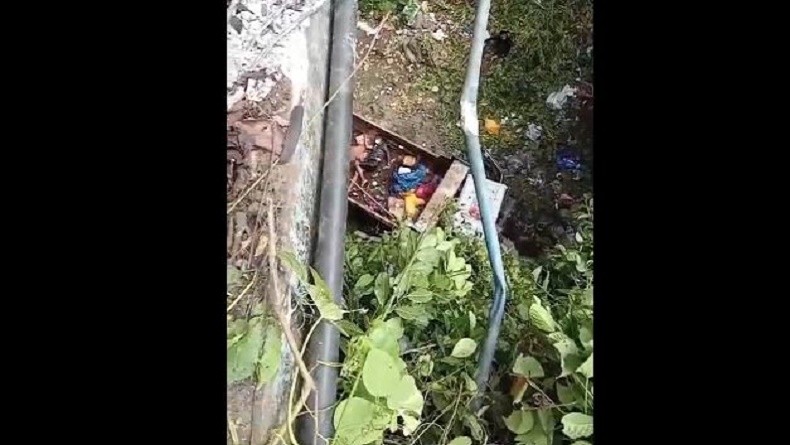 title Kecelakaan Maut Truk Rem Blong di Halmahera Barat, 3 Orang Tewas 9 Luka-Luka Kecelakaan Maut Truk Rem Blong di Halmahera Barat, 3 Orang Tewas 9 Luka-Luka