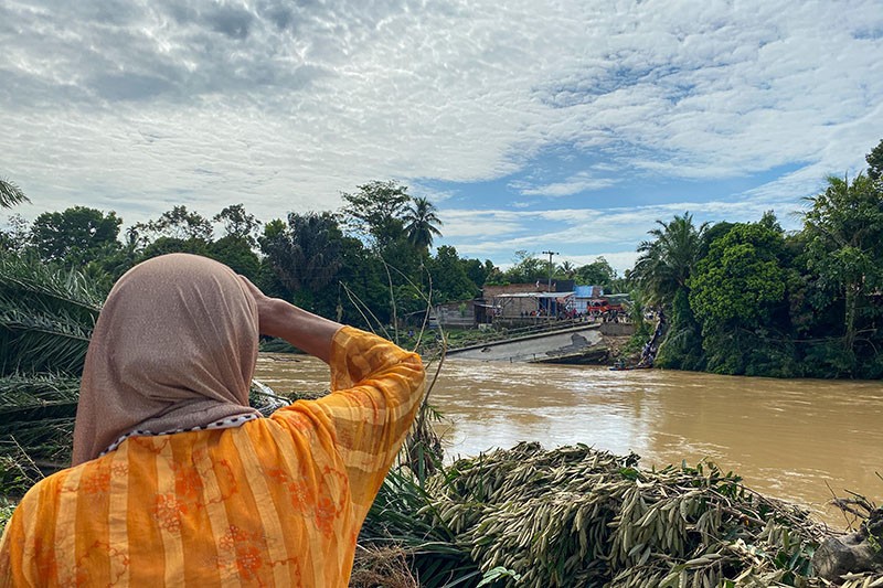 Jembatan Penghubung Sejumlah Desa di Sumsel Putus, Masyarakat Butuh Bantuan - Bagian 5