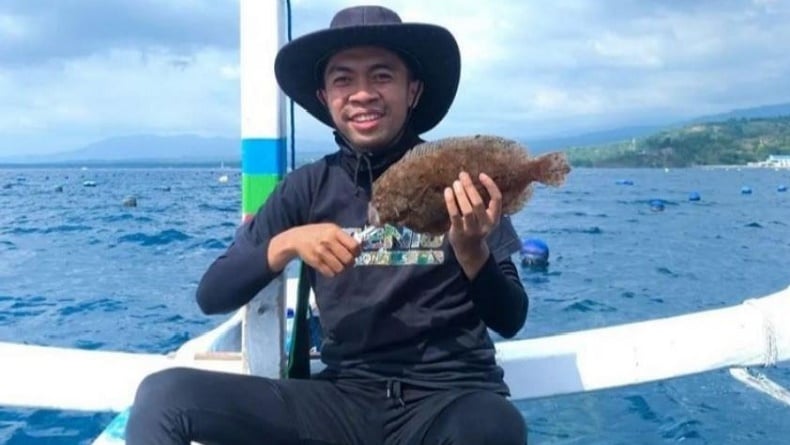 title Viral Dokter Wisnu Hilang di Perairan Lombok Tengah, Perahu Terbalik saat Mancing Viral Dokter Wisnu Hilang di Perairan Lombok Tengah, Perahu Terbalik saat Mancing