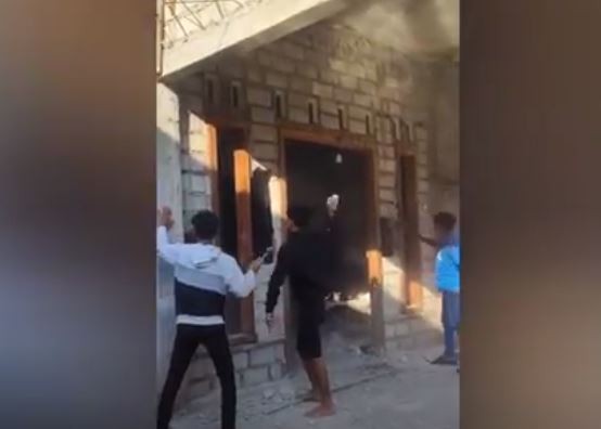 Viral TKW di Madiun Bongkar Rumah karena Tak Terima Diceraikan Sepihak