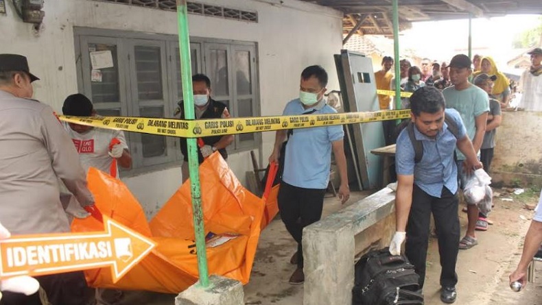 Kena Serangan Jantung, Pria asal Bandarlampung Tewas di Teras Rumah Warga Pringsewu