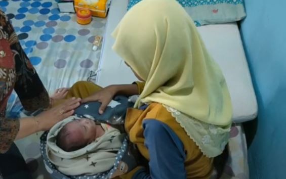 Sadis! Ayah Aniaya Bayi Usia 6 Hari di Surabaya hingga Luka Lebam