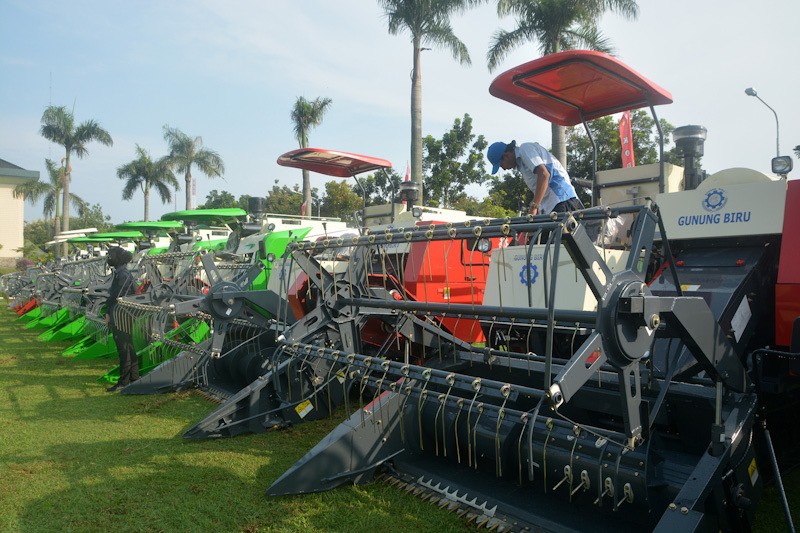 Kementan Serahkan 10.000 Pompa Air kepada Petani Jawa Tengah - Bagian 3