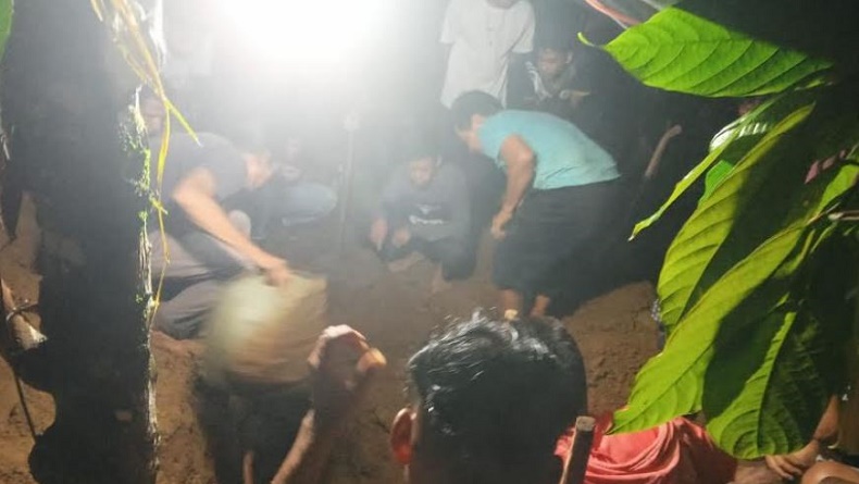 Warga Agam Sumbar Tewas Disambar Petir, Ditemukan dalam Kondisi Gosong