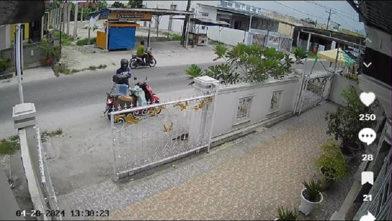 Viral Detik-Detik Motor Kurir Paket di Asahan Raib Dibawa Kabur Maling, Pelaku Babak Belur