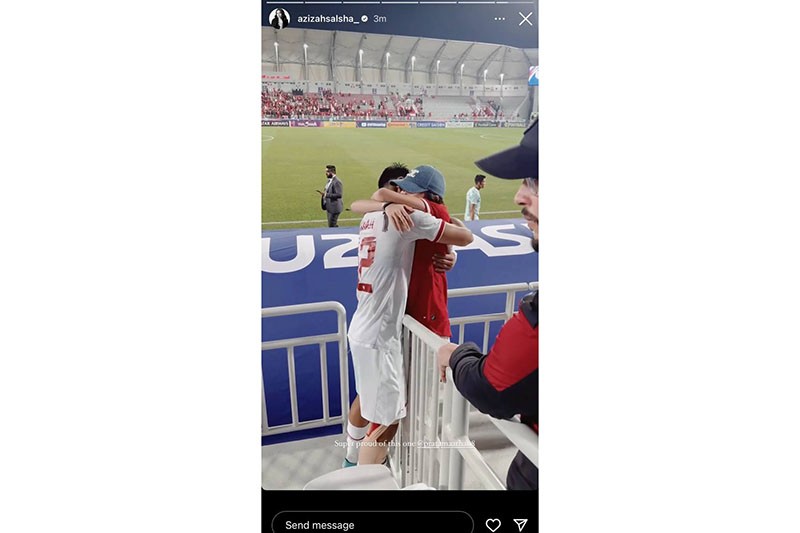 Bikin Netizen Iri, Pratama Arhan Dipeluk Erat Sang Istri usai Cetak 2 Gol Penalti - Bagian 2