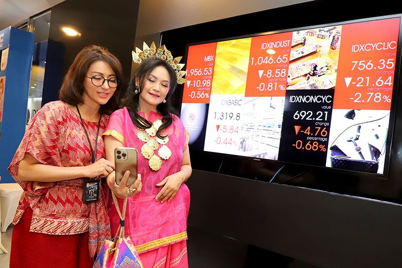 Jumlah Investor Saham di Indonesia Berjumlah 12,5 Juta, 38 Persen Perempuan dan Terus Bertambah - Bagian 2