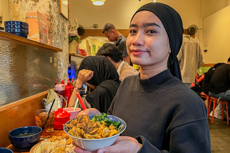 Kedai Bakmi Ini Sedang Hits di Cihapit, Destinasi Kuliner Anak Muda Bandung - Bagian 2