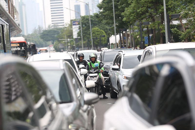 Imbas Aksi Hari Buruh, Jalan Protokol Jakarta Macet 3 Kilometer - Bagian 1