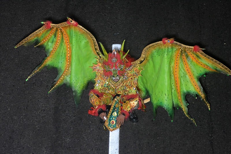 Kemeriahan Parade Budaya Semarang Night Carnival 2024 - Bagian 4