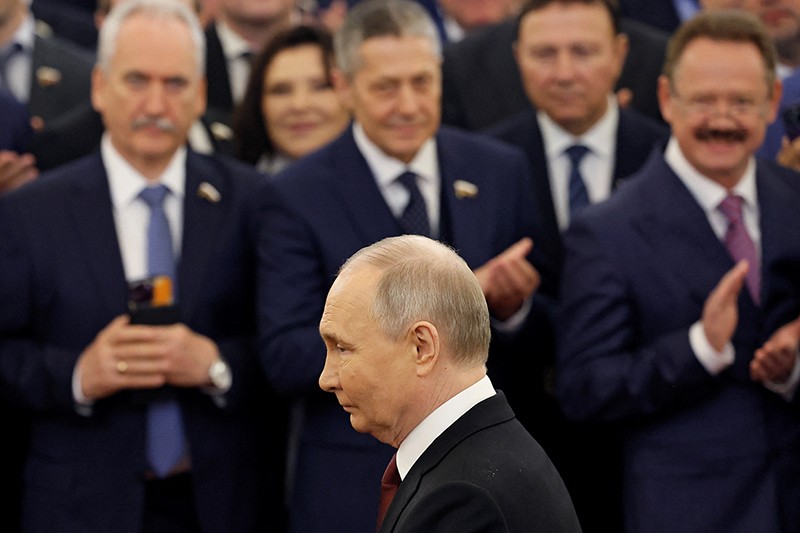 Masih Gagah, Vladimir Putin Dilantik sebagai Presiden Rusia Lima Periode - Bagian 5