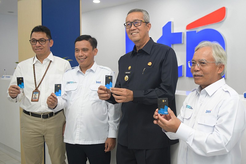 Bidik Potensi Ekonomi Cirebon, BTN Resmikan Wajah Baru Kantor Cabang - Bagian 2