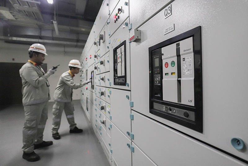 Perawatan Rel Kereta LRT Jakarta - Bagian 5