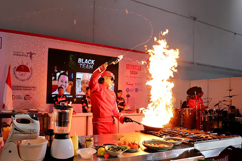 Aksi Ekstrem Chef Muto Demo Masak  - Bagian 2