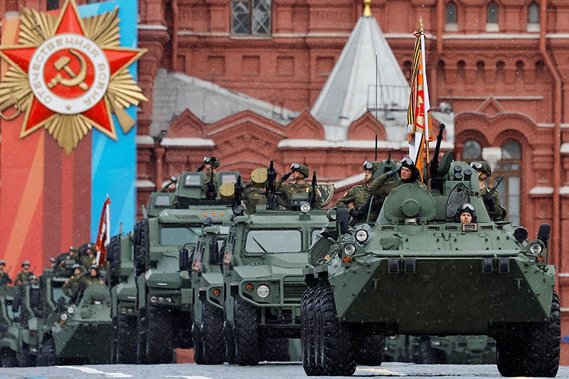 Parade Militer pada Hari Kemenangan, Rusia Siap Tempur Hadapi Ancaman - Bagian 1