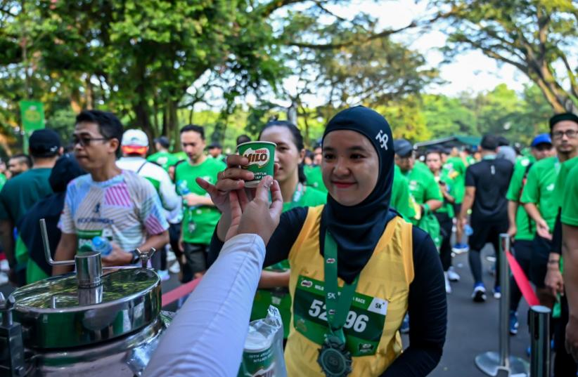 Ribuan Warga Bandung Ikuti Road to Milo Activ Indonesia Race 2024 - Bagian 4