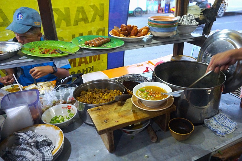 Soto Tangkar Legendaris Mang Endi yang ^Maknyus^  - Bagian 3