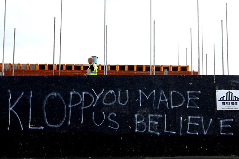 Foto Jurgen Klopp Bertebaran di Setiap Sudut Kota Liverpool - Bagian 5
