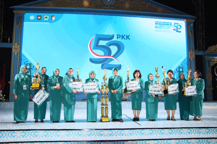 Selamat! Kalteng Raih Juara Umum Jambore Nasional Kader PKK 2024