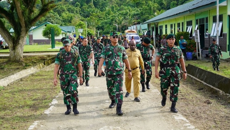 Wakasad Cek Satuan Prajurit Kodam Cenderawasih, Termasuk Kompi Senapan
