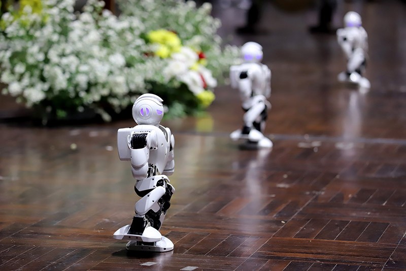 Robot-Robot Adu Kemampuan pada Turnamen Robotik Indonesia 2024 - Bagian 5