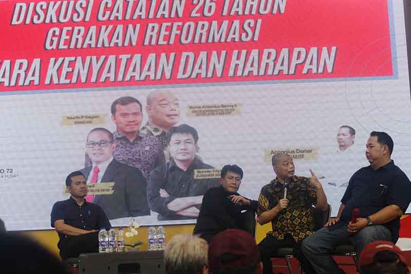 Catatan 26 Tahun Gerakan Reformasi antara Kenyataan dan Harapan - Bagian 1