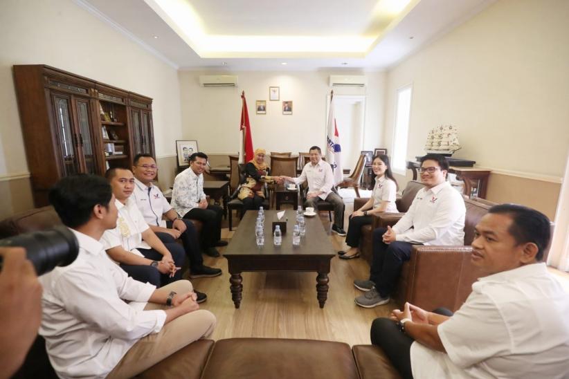 Partai Perindo Resmi Dukung Khofifah-Emil Dardak di Pilgub Jatim 2024 - Bagian 5