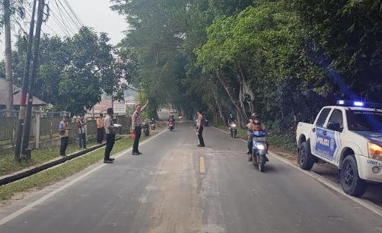 title Kecelakaan di Lebak, Ibu Hamil Tewas Terlindas Dump Truk usai Jatuh dari Motor Kecelakaan di Lebak, Ibu Hamil Tewas Terlindas Dump Truk usai Jatuh dari Motor