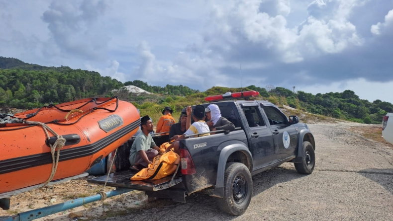 Jatuh dari Perahu, Nelayan Bangka Ditemukan Tewas di Perairan Pantai Tangkalat