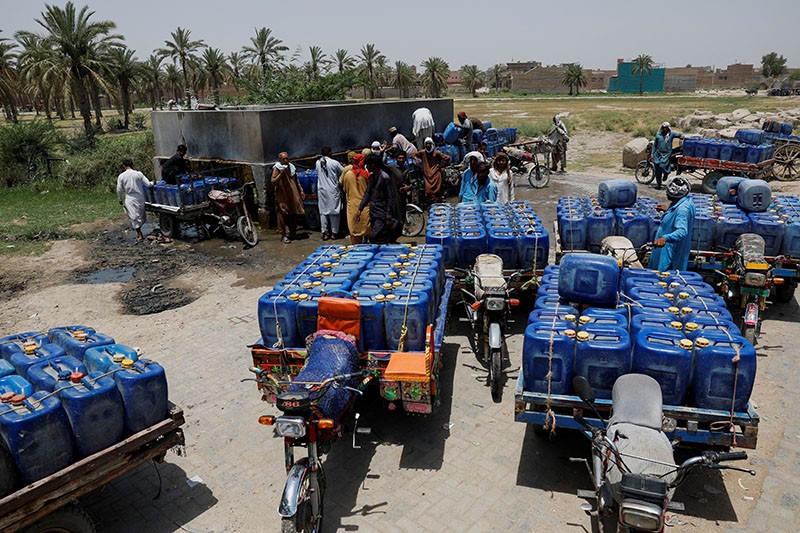Pakistan Masih Dilanda Gelombang Panas, Suhu Udara 49 Derajat Celsius - Bagian 3