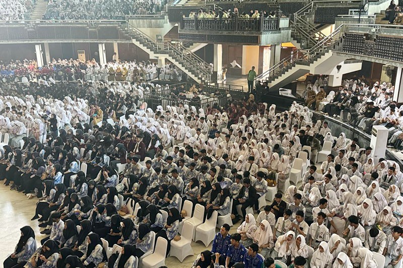 Pendidikan dan Keterampilan Digital, Kunci Penting dalam Membangun Karakter Positif bagi Generasi Muda - Bagian 2