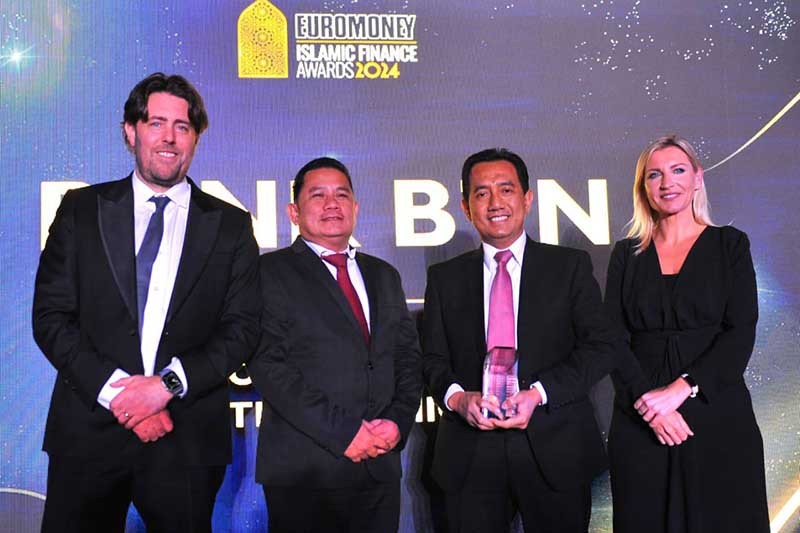 BTN Raih Penghargaan Best Domestic Islamic Bank di Indonesia - Bagian 2