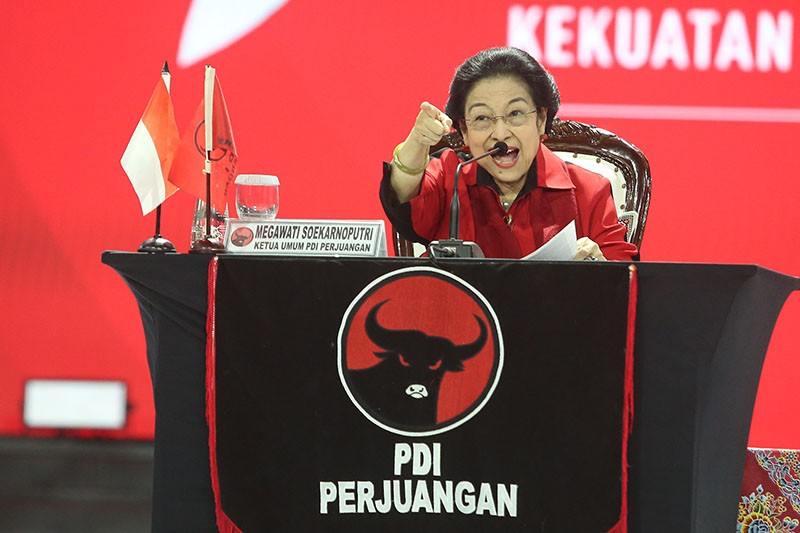 Seluruh Kader Minta Megawati Soekarnoputri Kembali Pimpin PDI Perjuangan - Bagian 3
