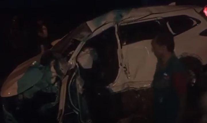 Kecelakaan di Pasuruan, Terios Tertabrak KA usai Terobos Pelintasan, Sopir Tewas