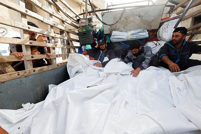 Rudal Israel Incar Perempuan dan Balita di Pengungsian Rafah Palestina  - Bagian 2