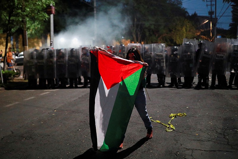 Rakyat Meksiko Kutuk Kekejaman Israel di Palestina, Serukan Dunia Boikot Negara Zionis - Bagian 1