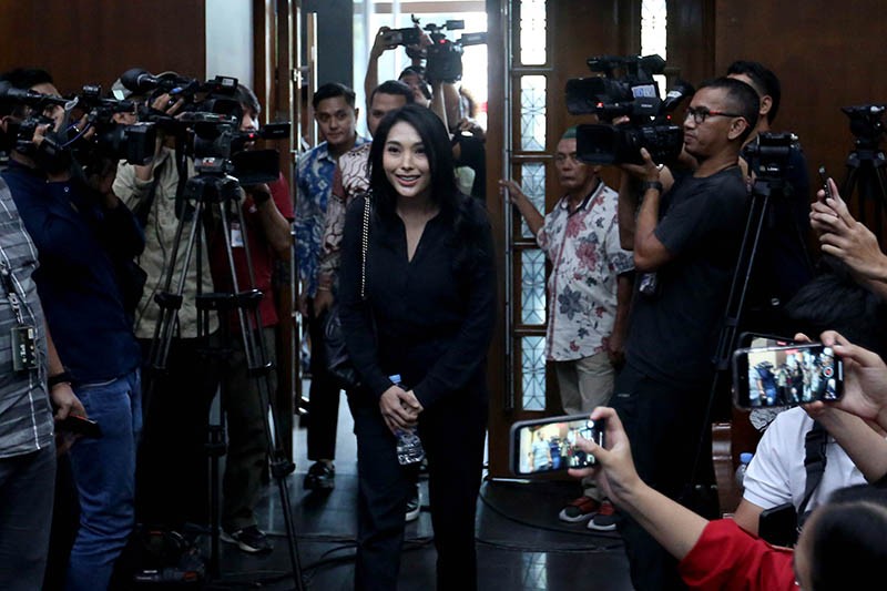 Penampilan Biduan Dangdut Nayunda Nabila Jadi Saksi Sidang SYL - Bagian 2