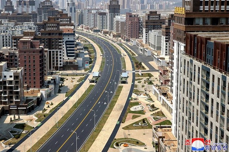 Kim Jong Un Bangun 50.000 Rumah Baru Tanpa Potong Gaji Rakyat Korea Utara - Bagian 3