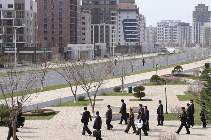 Kim Jong Un Bangun 50.000 Rumah Baru Tanpa Potong Gaji Rakyat Korea Utara - Bagian 4