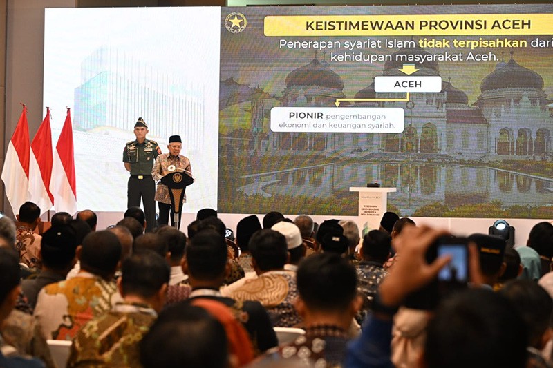 Wapres Ma'ruf Amin Resmikan Gedung Ramah Lingkungan Landmark BSI Aceh - Bagian 3