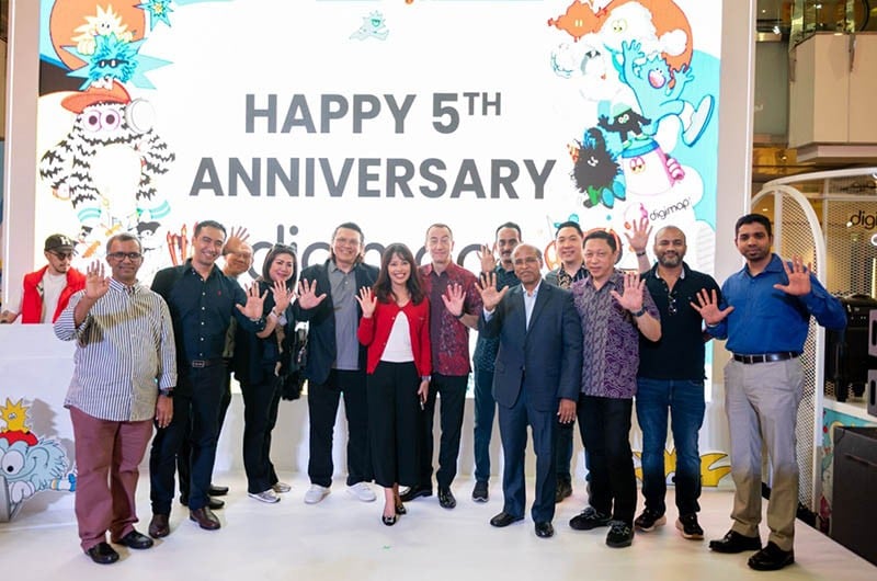 Perjalanan Mewarnai Industri Teknologi  - Bagian 4