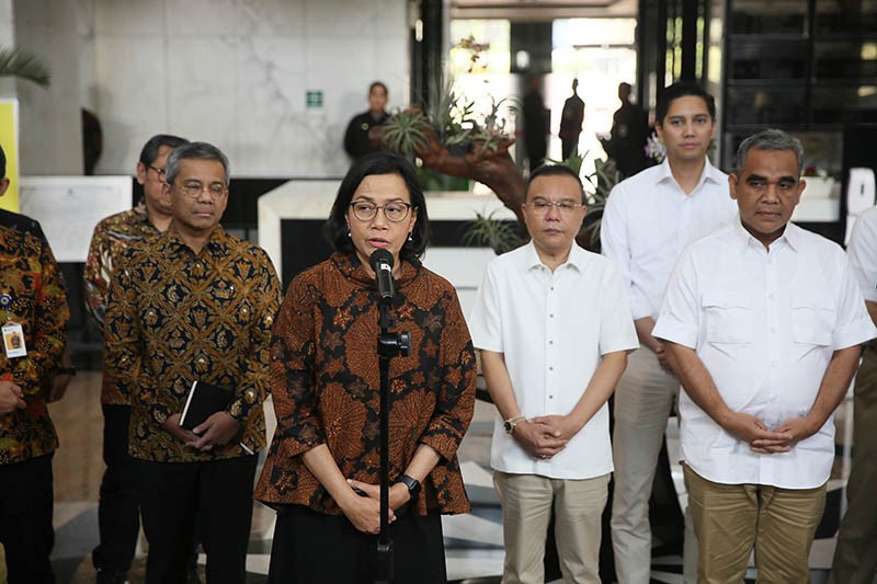 Tim Gugus Tugas Prabowo-Gibran Temui Menkeu Sri Mulyani - Bagian 1