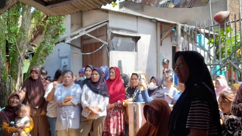 Warga Dayeuhkolot Bandung Antusias Hadiri Bazar Murah Minyak Goreng Partai Perindo