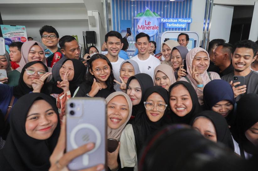 Momen Fajar-Rian Sapa Badminton Lovers  - Bagian 2